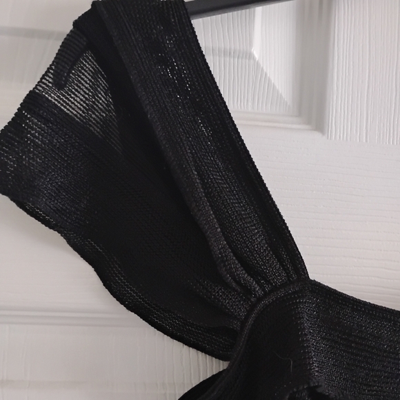 Women's Ruffled Dress - Picture 3 of 5